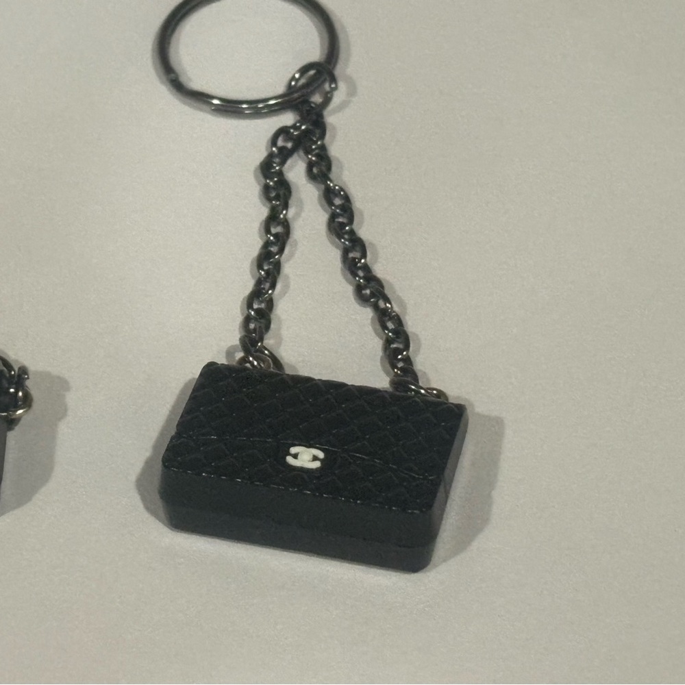 Dior, Chanel, and Gucci fashion key chains bundle - Picture 6 of 6